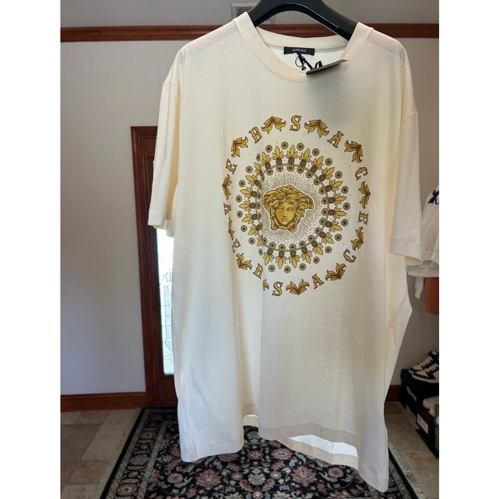 Men's Versace embroidered cotton Medusa T-shirt, size 4 XL made in Italy